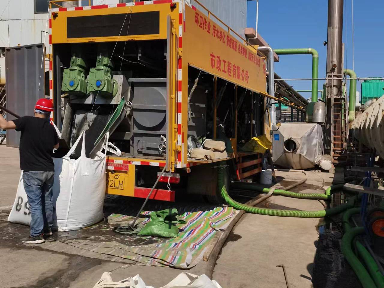 鄄城淤泥压干处理